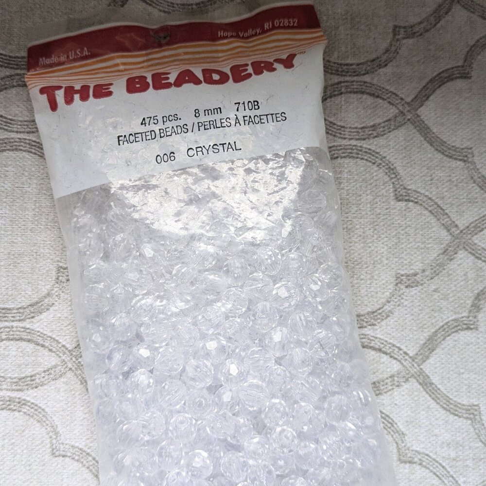 NWT! 475pc 8mm Crystal Clear Faceted Beads by The Beadery